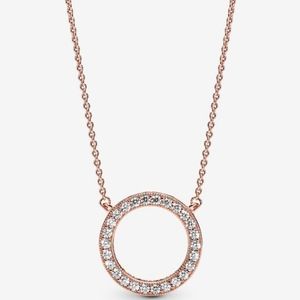 Pandora Necklace Gold 